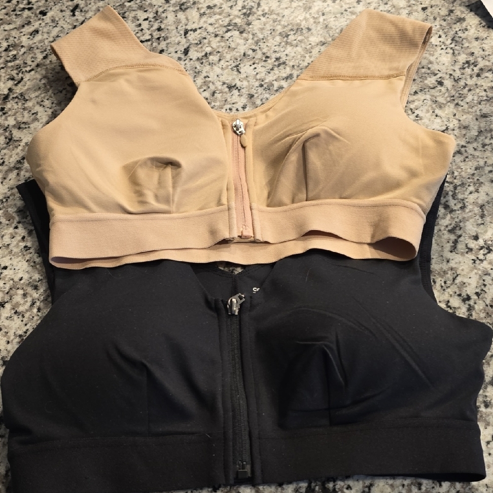 2 TOMMIE COPPER "Copper Life" Zip Front Sports Bras - Black and Tan. NWOT.